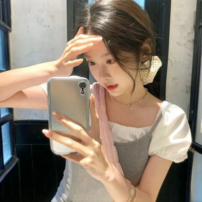 乐坛插班生粤语