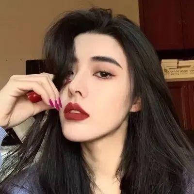 继母与女儿之间的小休止